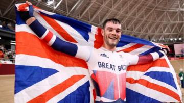 Tokyo Olympics: Team GB's Matt Walls wins omnium gold
