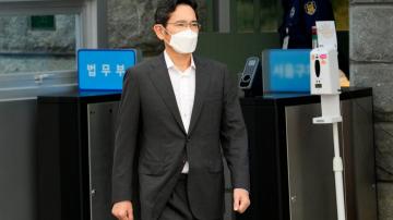 Paroled Samsung heir apologies for causing public concern