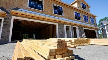 Housing construction slumps 7% in July to 1.53 million units