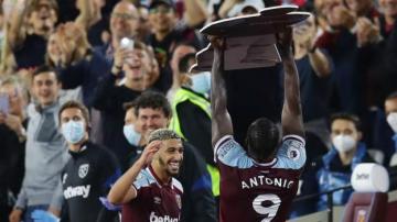 Michail Antonio's dancing celebration to remember on record night for West Ham