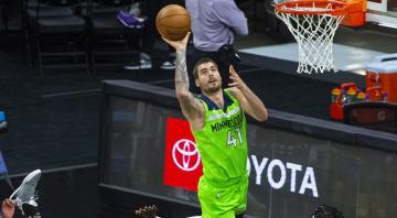 Report: Celtics acquire Hernangomez from Grizzlies for Dunn, Edwards, pick swap