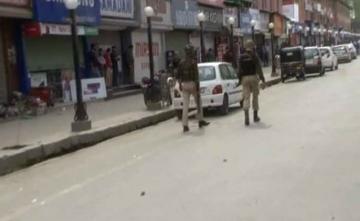 4 Journalists Raided, Questioned By Srinagar Police Over Banned Website