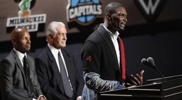 Bosh reflects on turning ‘setbacks into strengths’ in Hall of Fame speech