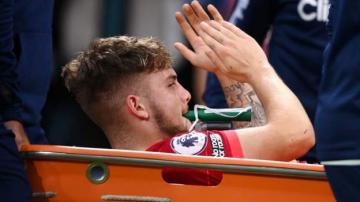 Harvey Elliott: Liverpool midfielder to have surgery on ankle injury in London on Tuesday
