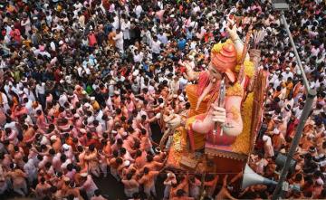 Mumbai Police On High Alert Ahead Of Last Day Of Ganesh Festival