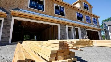 Inflation forces homebuilders to take it slow, raise prices