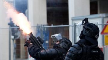 Slovenia denies excessive police force against protesters