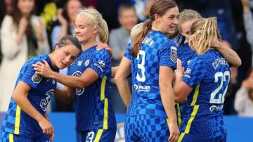 Chelsea 2-0 Leicester City: Pernille Harder and Fran Kirby goals sink Foxes