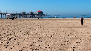 California's 'Surf City USA' beach reopens after oil spill