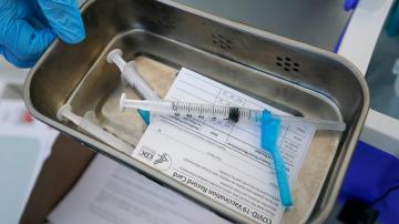 Cities, police unions clash as vaccine mandates take effect