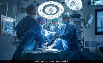 Man Without Limbs Undergoes Hand Transplant Surgery At Mumbai Hospital