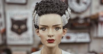 Beware! This Bride of Frankenstein Bust Is the Perfect Addition to Your Halloween Decor