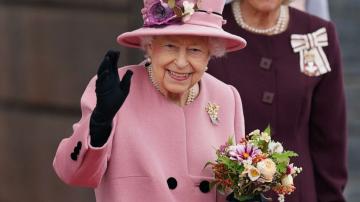 Queen Elizabeth was hospitalized for 'preliminary investigations'