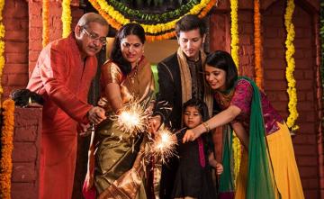 Happy Deepavali 2021: Popular Diwali Wishes To Send To Your Loved Ones