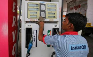 Arunchal Pradesh Reduces Prices On Petrol By Rs 10, Diesel By Rs 15