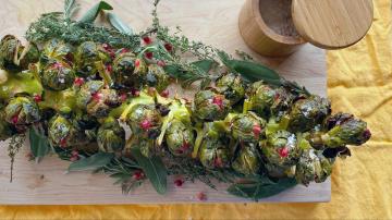 This Roasted Stalk of Brussels Sprouts Is a Thanksgiving Scene Stealer