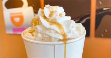 If You Like S'mores, You're Going to *Love* Dunkin's New Toasted White Chocolate Latte