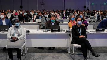 With deal elusive, overtime looms at global climate talks