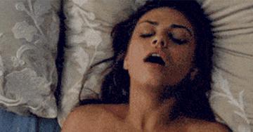 Why daily orgasms is a VERY good idea (7 GIFs)