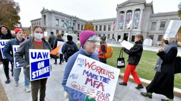 Boston museum workers on 1-day strike over pay, COVID safety