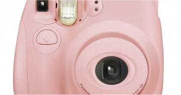 Walmart Is Majorly Discounting This Fujifilm Instant Camera For Black Friday!
