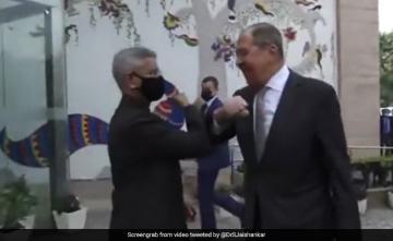 Watch: Elbow Bump, Souvenirs As Ministers Meet Russian Counterparts
