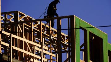Solid demand, backlog of home orders favors builders in '22