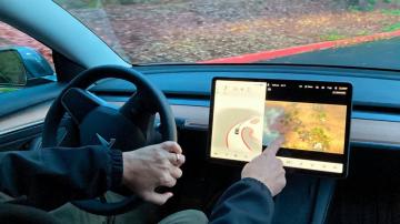 US probes potential of drivers playing video games in Teslas