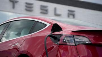 Tesla says it delivered record 936K vehicles in 2021, up 87%