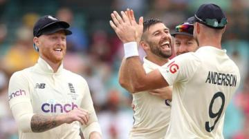 The Ashes: England battle hard on rain-affected opening day of Sydney Test