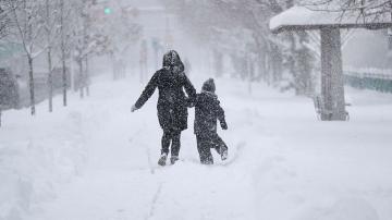 Cities across US expecting coldest air of season this week