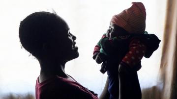 With more girls pregnant, Zimbabwe pushes a return to school