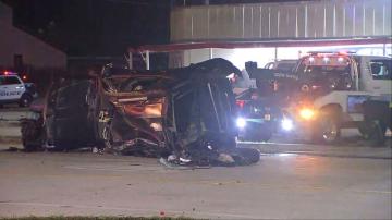 1 woman dead, 2 kids injured in car crash with deputy chasing robbery suspect