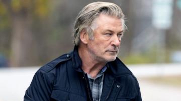 Alec Baldwin turns over cellphone in investigation of fatal 'Rust' shooting: DA