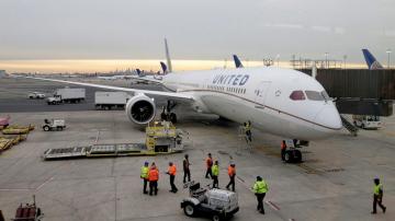 FAA sets rules for some Boeing 787 landings near 5G service