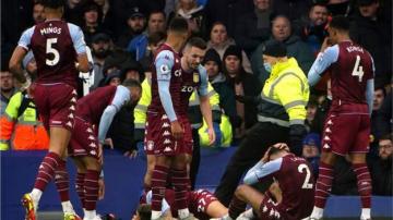 Everton v Aston Villa: Lucas Digne & Matty Cash hit by bottle