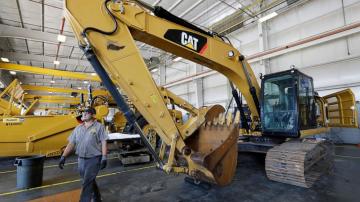 Caterpillar pushes through supply constraints in strong Q4