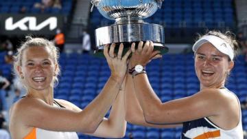 Australian Open: Barbora Krejcikova and Katerina Siniakova win women's doubles title