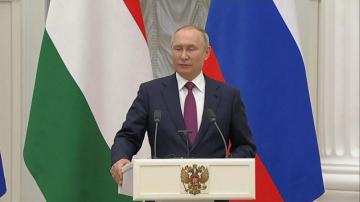 Putin: 'Life goes on' despite 'difficult' COVID-19 situation