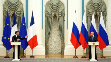 France says Putin promised no 'new military initiatives' near Ukraine
