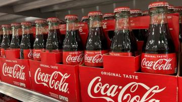 Venues begin to re-open, pushing Coke sales up 10% in Q4