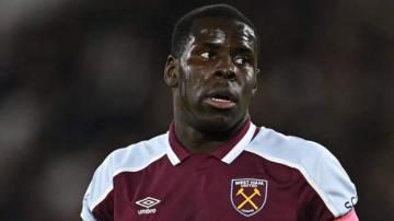 Kurt Zouma: West Ham boss David Moyes says defender available for Leicester City game