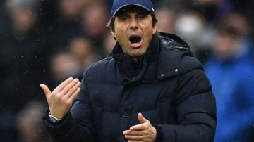Tottenham boss Antonio Conte says Champions League spot 'impossible' with recent form