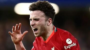 Diogo Jota: Liverpool forward suffers 'twisted ankle' in Inter Milan win