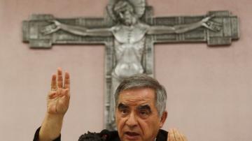 Vatican judge tosses defense motions as fraud trial advances