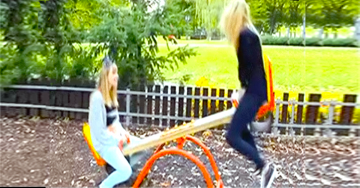 GIFs prove: kids are sooooo DUMB (25 GIFs)