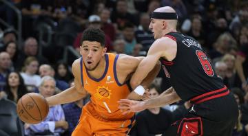 NBA Roundup: Booker and Ayton lead NBA-leading Suns’ rout of Bulls