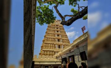 Ban On Non-Hindu Traders Near Temples Spreads In Karnataka