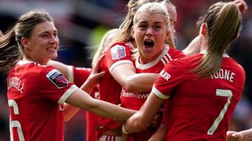 Manchester United Women 3-1 Everton Women: Alessia Russo scores twice in comeback victory