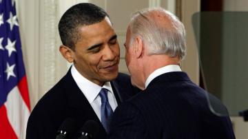 Biden-Obama: White House reunion to celebrate health law